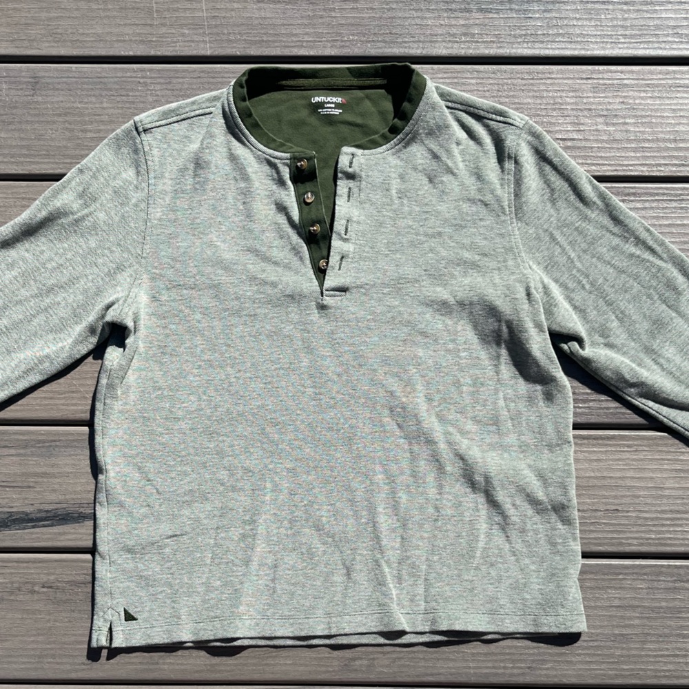 UNTUCKit; Sage Green; Henley Style; 'Cascudo'; Regular Fit; Long Sleeve Top; L
